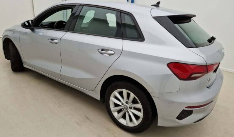
								Audi A3 1.0 30 TFSI full									