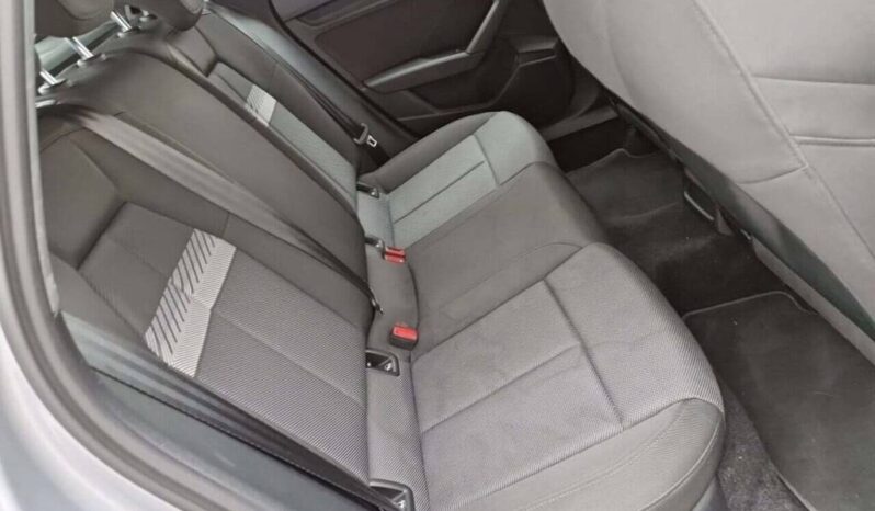 
								Audi A3 1.0 30 TFSI full									