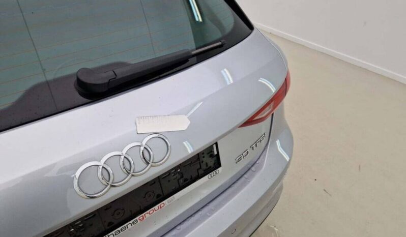 
								Audi A3 1.0 30 TFSI full									
