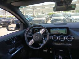 
										MERCEDES BENZ GLA 250 E AMG LINE full									