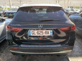 MERCEDES BENZ GLA 250 E AMG LINE