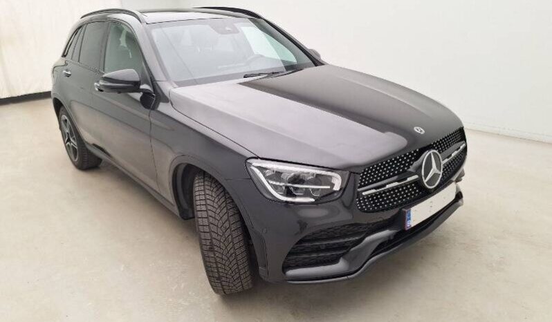 
								Mercedes GLC 200d AMG full									