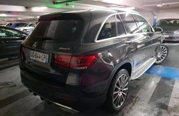 
								Mercedes GLC 300e Plug-In Hybrid full									