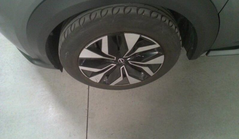 
								NISSAN JUKE 1,0L DIG-T full									